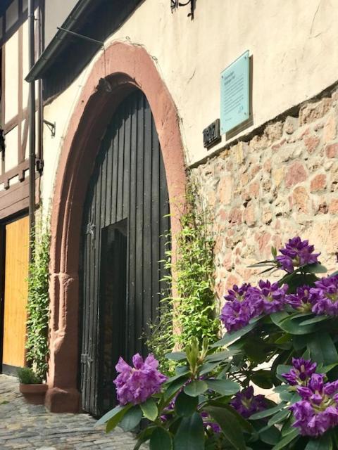 Turmwohnung Buedinger Hof Weinheim Exterior foto